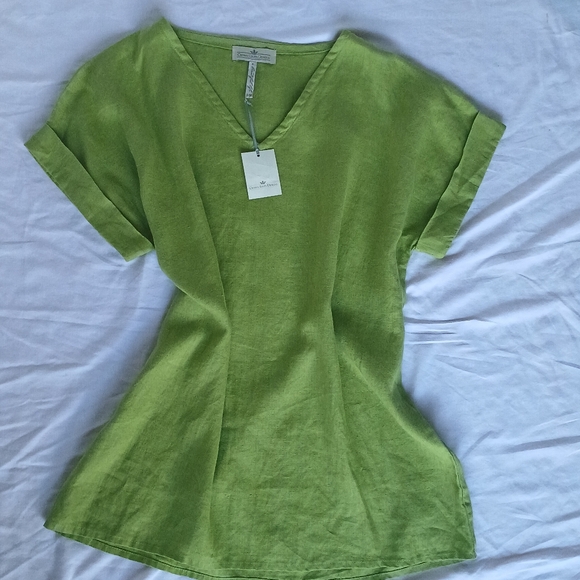 Crown Linen Designs Tops - Crown Linen Designs Womens Tunic Green Small/Medium 100% Linen.